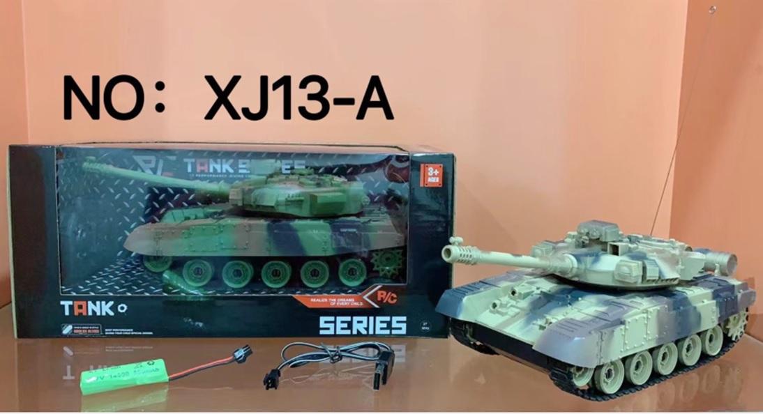 Xe TANK điều khiển XJ13-A ( Pin sạc ) (24/T)